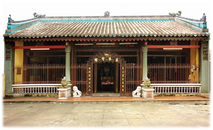 HỘI QUÁN LỆ CHÂU (NHÀ THỜ TỔ THỢ BẠC)